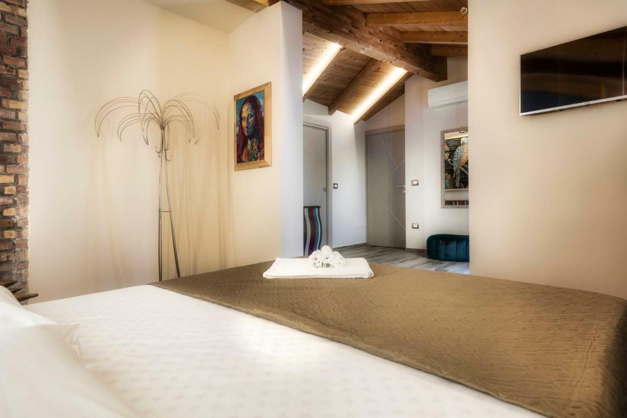 Palazzo Eugenia Suites Vasto Exterior foto